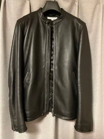 어반 리서치 싱글 라이더 블랙 램 가죽 M 사이즈