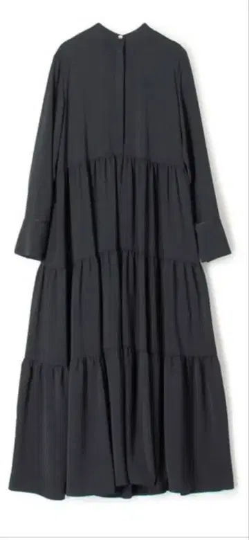 투모로우랜드 파우더리 새틴 티어드 롱 원피스 네이비 36