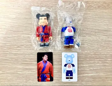 베어브릭 시리즈 44 안토니오 이노키 유니버셜 프로레슬링 앞뒤 2체 세트