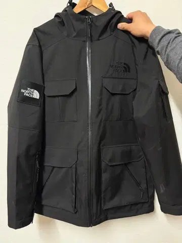 THE NORTH FACE 블랙 자켓