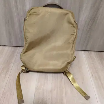 골드 나일론 백팩 백팩