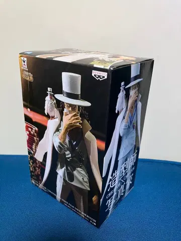 [ 미개봉 ] ONE PIECE 조형사 x 포토그래퍼 롭 루치 피규어