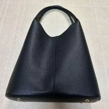 블랙 인조 가죽 토트백