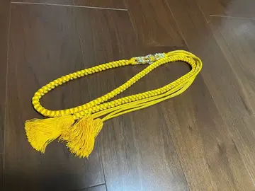 실크 소재 옐로우 컬러 허리띠 비즈 장식 포함