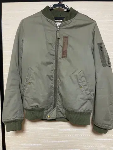 MA-1 스타일 자켓 올리브 그린 GAIJIN MADE