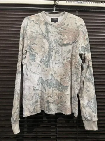Beams 크루넥 서멀 카모플라쥬 리얼트리 카모