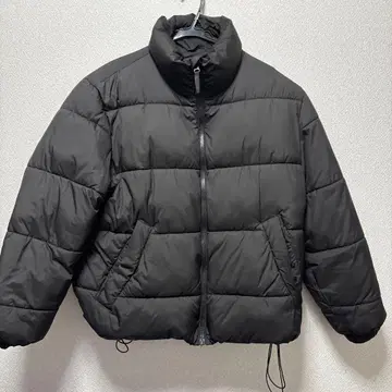 블랙 숏 기장 다운 자켓