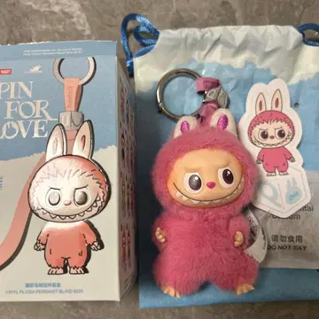 THE MONSTER PIN FOR LOVE 시리즈 Q