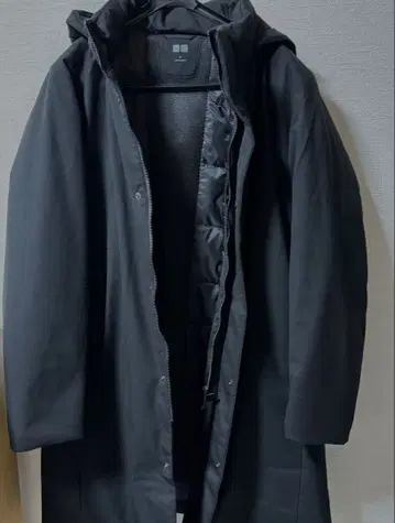 하이브리드 다운 코트 유니클로 M 사이즈