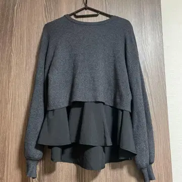 coca 리본 포함 니트 그레이