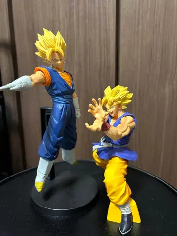 드래곤볼 손오공 초 베지트 피규어 2체 세트