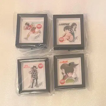 아다치 미츠루 화업 55주년 윈도우 아트 컬렉션 가챠