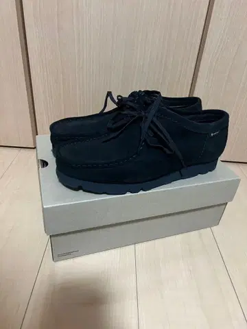 Clarks Wallabee GORE-TEX 블랙 사이즈 42