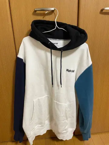 HIGH LIFE 후드티