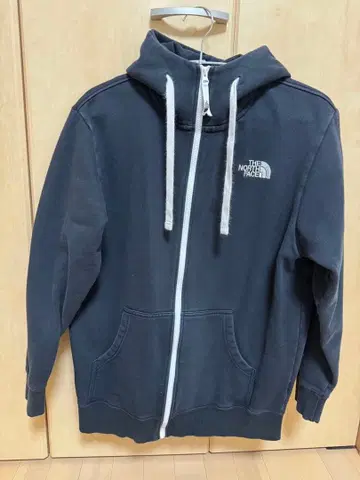 THE NORTH FACE 블랙 후드티