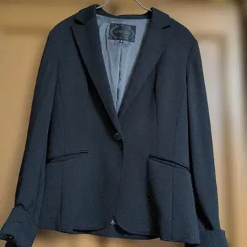 UNTITLED 블랙 자켓 사이즈 3