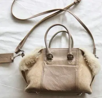 PotioR 포티올 올드 도그 이어 2WAY 핸드백 숄더 무스탕