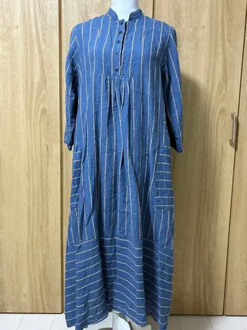 블루 스트라이프 긴팔 A라인 원피스