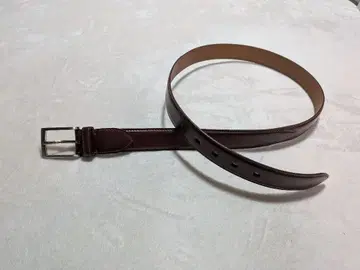 브라운 가죽 벨트 조정 가능