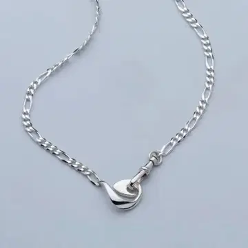 Born from Rock Midnight Necklace 목걸이