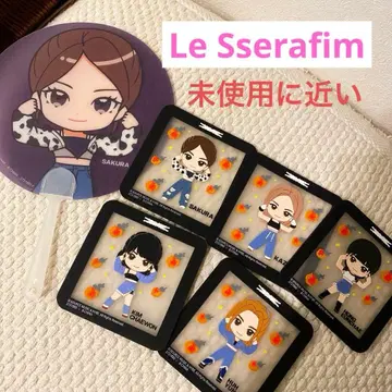 르세라핌 코스터 가챠 캡슐 토이 부채