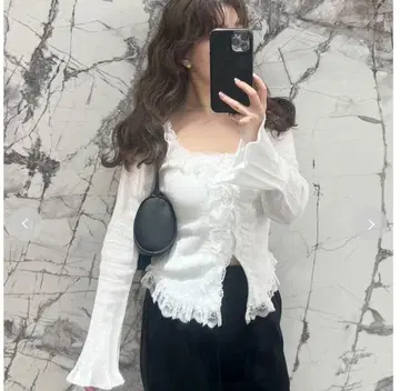 [ 새상품급 ] Sustainable 프릴 니트 풀오버 SNIDEL