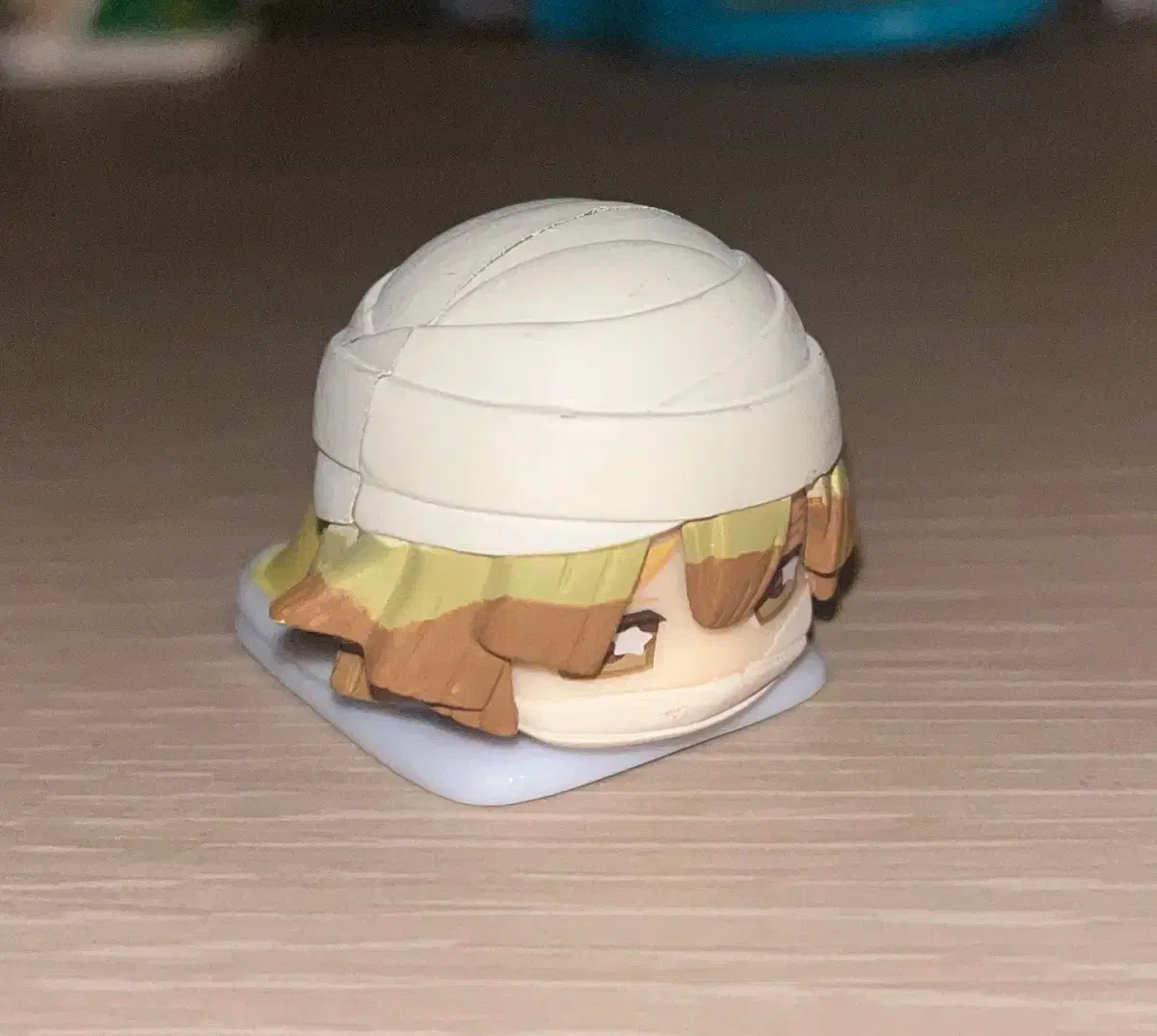 Demon Slayer Zenitsu Bandage Onemutan Mini Figure Gacha