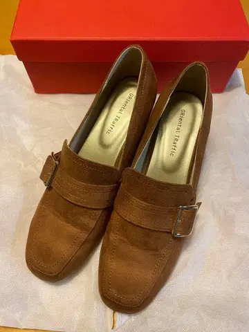 Oriental Traffic 브라운 버클 로퍼