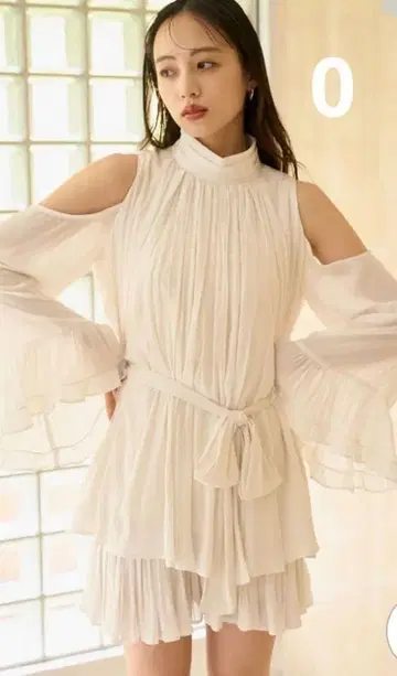 SNIDEL 콜드 숄더 셋업 IVR 0