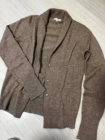 Scapa 캐시미어 100% 브라운 긴팔 가디건