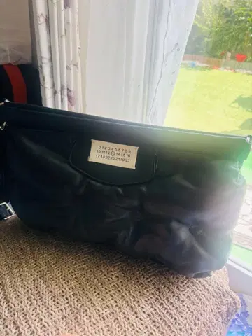 블랙 가죽 숄더백