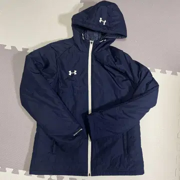Under Armour 후드 부착 자켓 네이비 충전솜 S