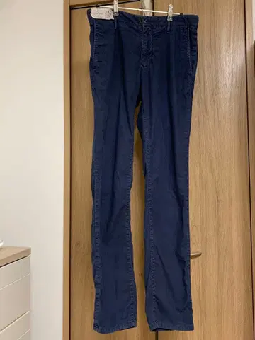 INCOTEX 네이비 슬림핏 치노 팬츠 30