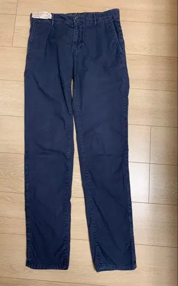 INCOTEX 네이비 슬림핏 치노 팬츠 30