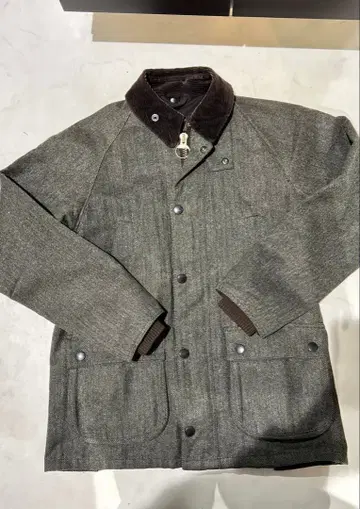 새상품급 바버 비데일 트위드 JAPAN LIMITED 모델