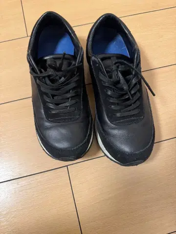 blue over 블루오버 스니커즈 26.0 블랙 돈피