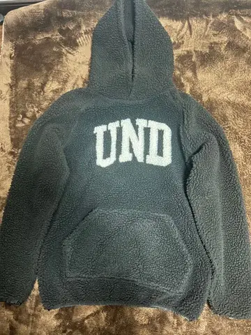 플리스 자켓 UNDEFEATED 로고 블랙