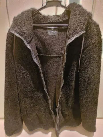 nano BASE 후드 부착 플리스 자켓 블루종