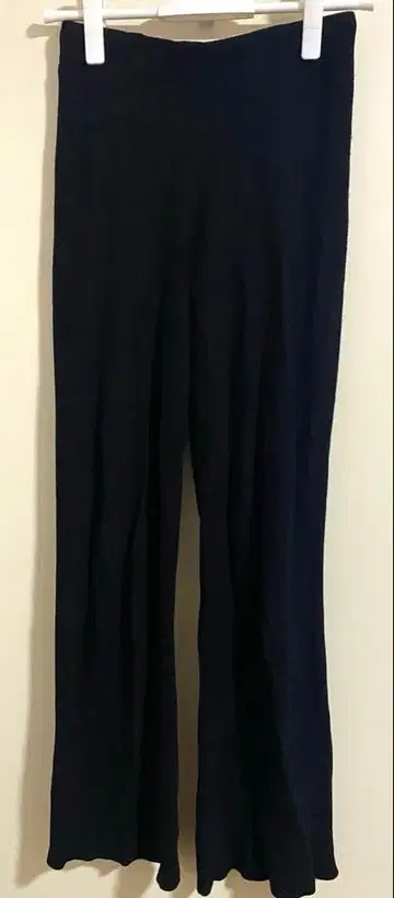 GlamLips 플레어 팬츠