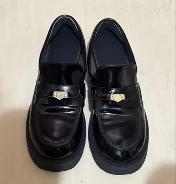 LE TALON 블랙 로퍼 24