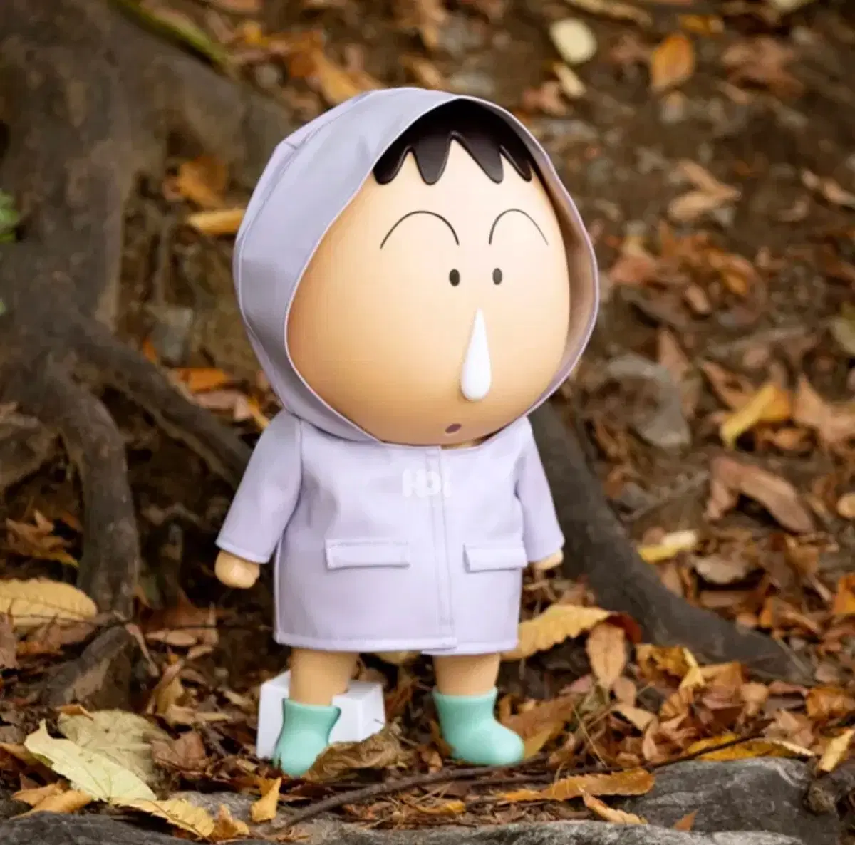 Crayon Shin-chan Megu-chan raincoat figure large sealed new product