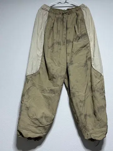 UMBRO FREAK'S STORE 콜라보 팬츠 L 사이즈