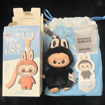 [정품] [R] 라부부 Labubu 알파벳