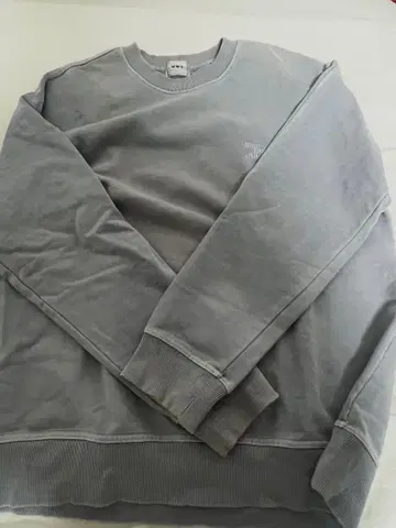 WHO'S WHO gallery 맨투맨