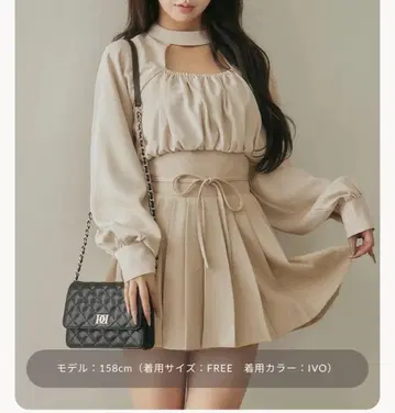 도킹 코르셋 플리츠 미니 원피스 다리치