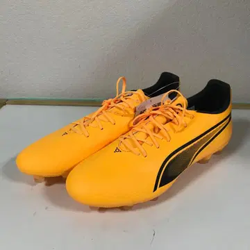 새상품 택 포함 푸마 남성용 축구 스파이크