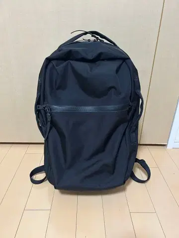 새상품급 BLACK Ember 섀도우 22