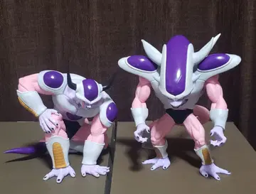 드래곤볼 제일복권 프리저 제2형태 제3형태 세트