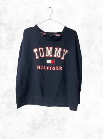 TOMMY HILFIGER 네이비 맨투맨