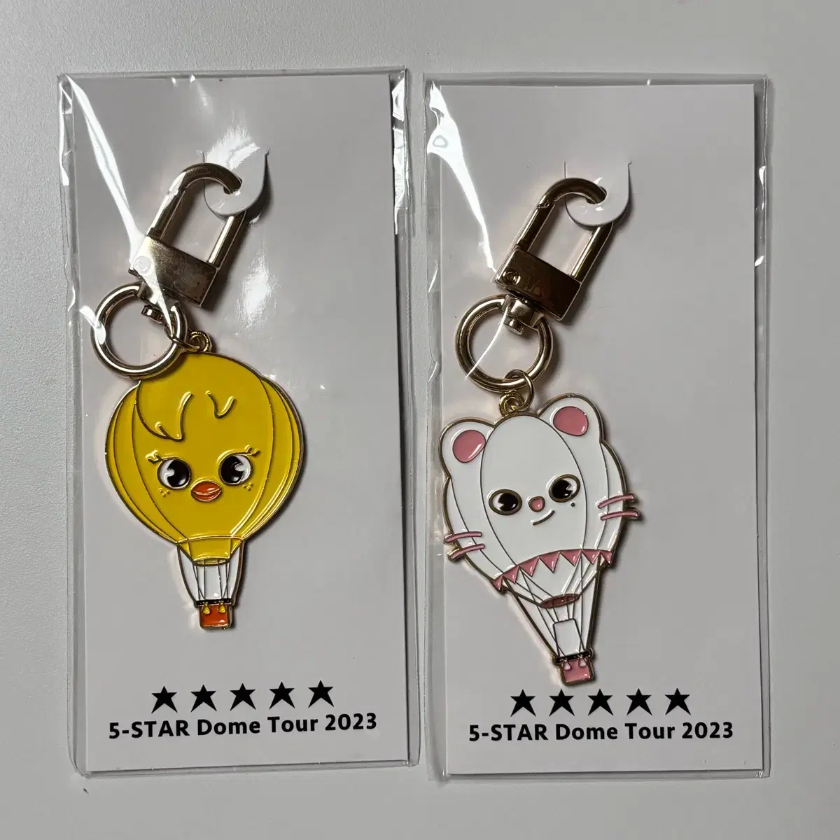 Stray Kids 5-STAR Dome Tour 2023 key ring sealed